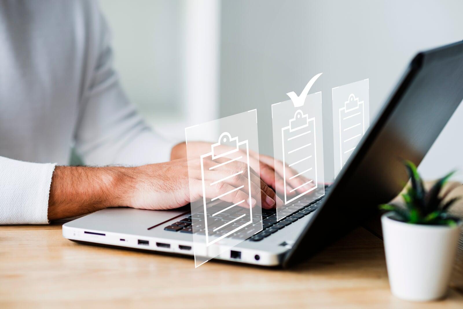 Zoho Writer dashboard for real-time document collaboration, smart automation, and cloud-based document management